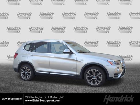 Used 2017 BMW X3 sDrive28i RWD image 1