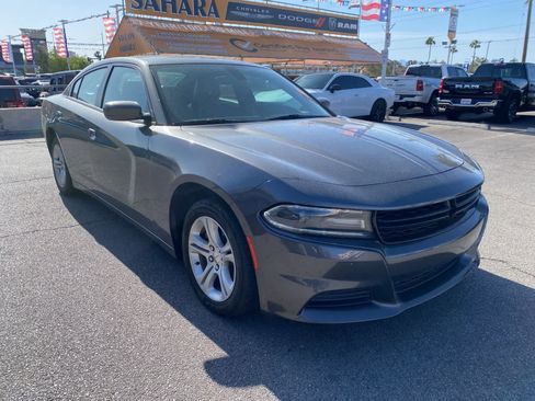 Certified 2021 Dodge Charger SXT w/ Leather Interior Group RWD image 3