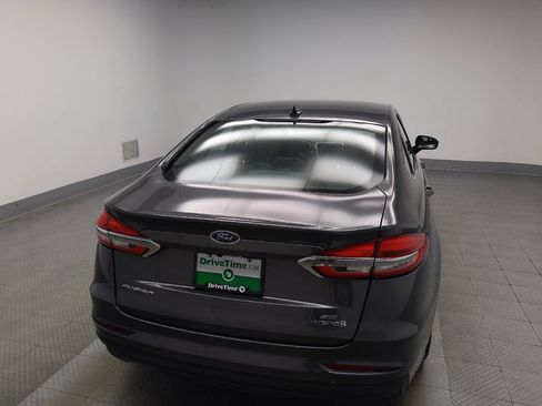 Used 2019 Ford Fusion SE FWD image 9