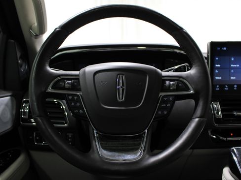 Used 2022 Lincoln Navigator L Black Label image 8