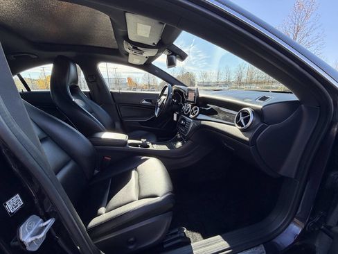 Used 2014 Mercedes-Benz CLA 250 4MATIC image 16