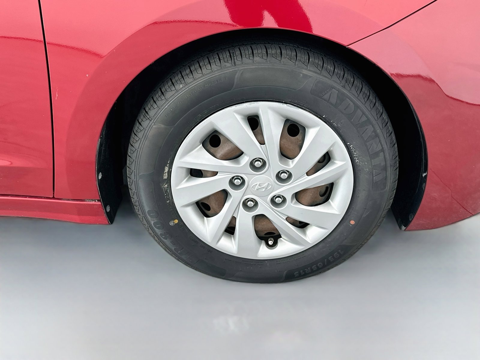 Used 2019 Hyundai Elantra SE FWD image 33