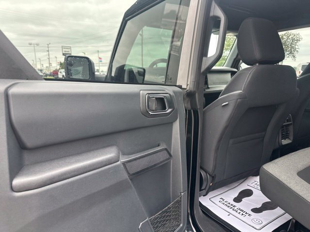 Used 2025 Ford Bronco 4-Door AWD/4WD image 26