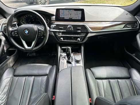 Used 2018 BMW 530i RWD image 38