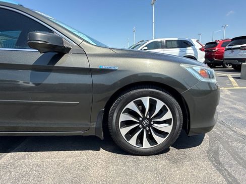 Used 2014 Honda Accord Hybrid Sedan image 15