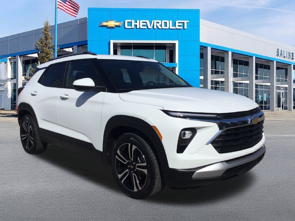 Used 2024 Chevrolet TrailBlazer LT w/ LT Cold Weather Package FWD 360° Tour