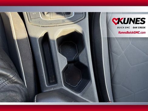 Used 2025 Volkswagen Jetta Sport image 17