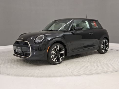 New 2026 MINI Cooper 2-Door Hardtop FWD image 27