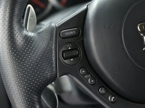 Used 2014 Nissan GT-R Premium image 23