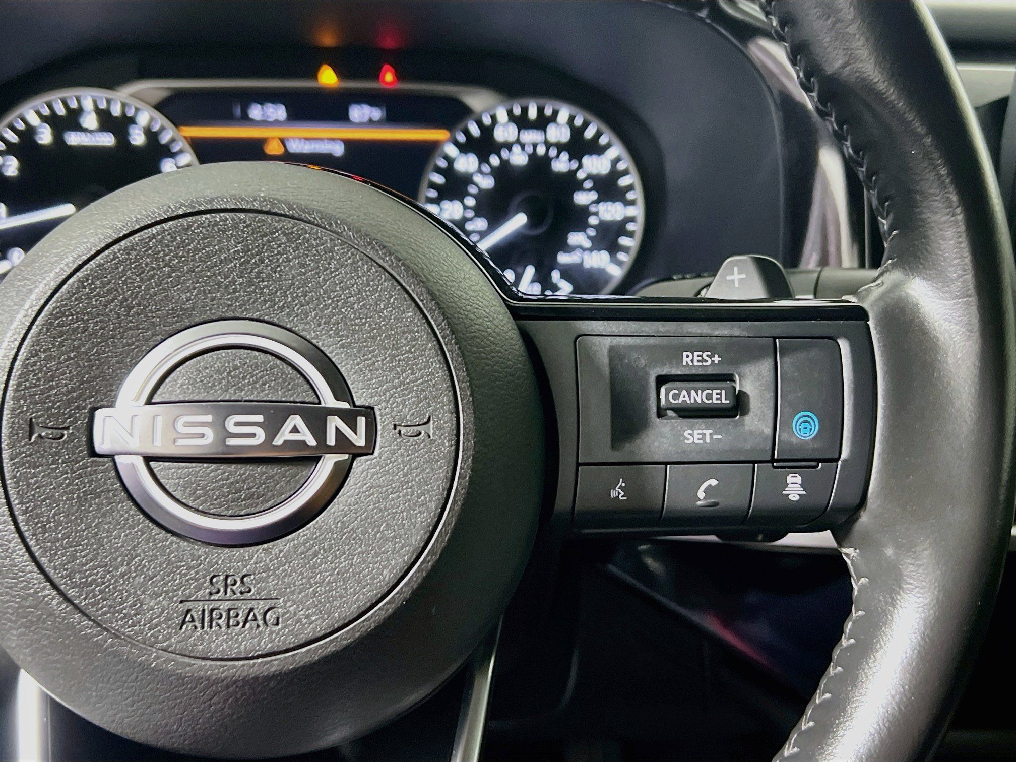 Used 2023 Nissan Pathfinder SL w/ SL Premium Package FWD image 19