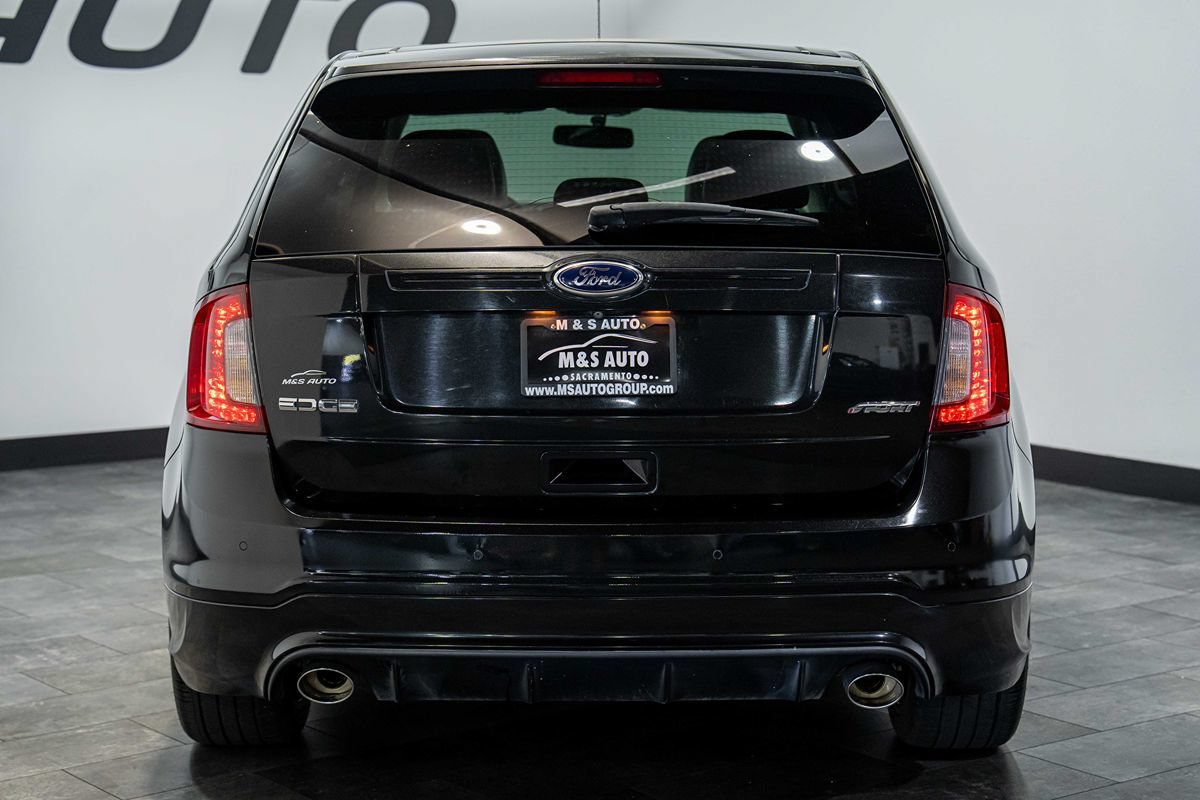 Used 2014 Ford Edge Sport w/ Driver Entry Package FWD image 5