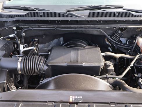 Used 2024 Chevrolet Silverado 2500 LT AWD/4WD image 15