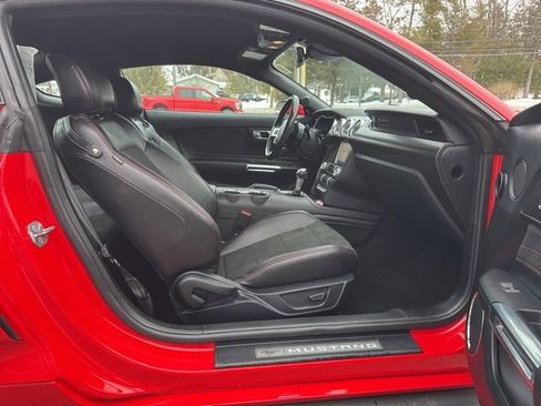 Used 2021 Ford Mustang GT Premium w/ Equipment Group 401A image 19