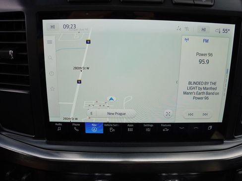 Used 2024 Ford F350 Lariat w/ Sport Appearance Package image 7