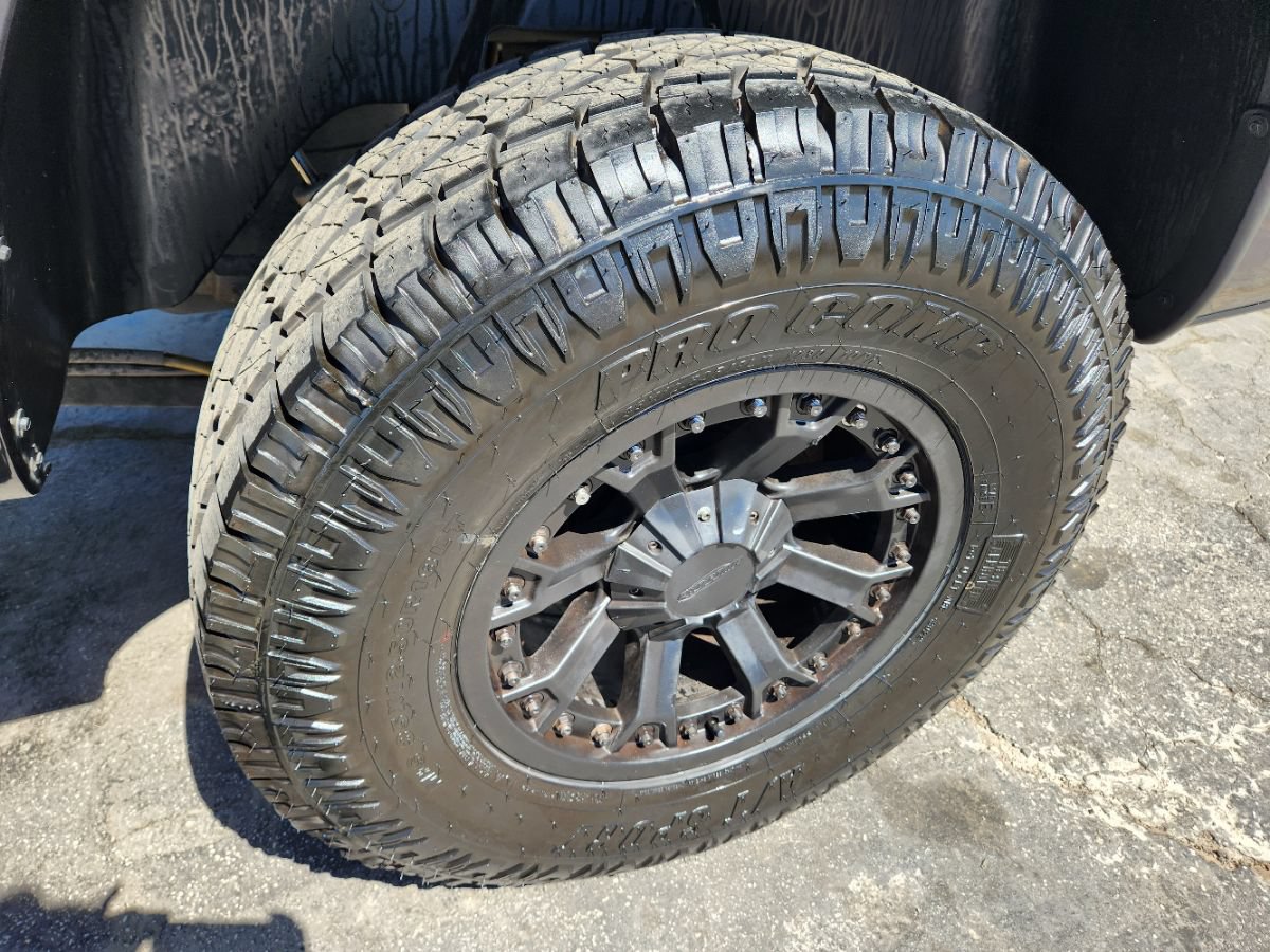Used 2014 RAM 1500 Express RWD image 15