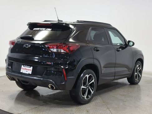 Used 2021 Chevrolet TrailBlazer RS FWD image 13