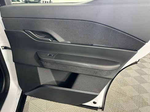 Used 2023 Fisker Ocean Extreme image 29