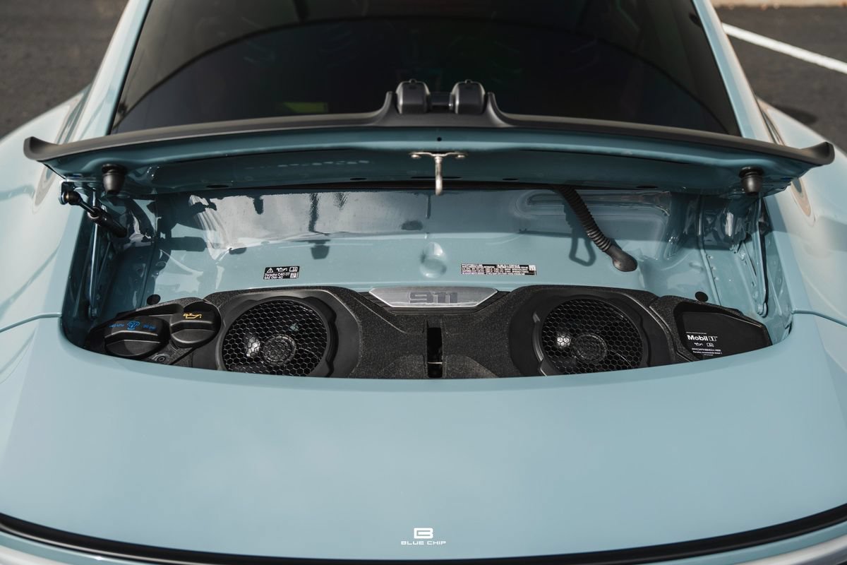 Used 2024 Porsche 911 GT2 RS RWD image 28