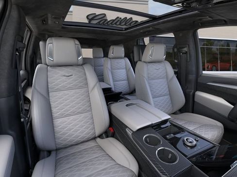 New 2026 Cadillac Escalade V AWD/4WD image 16