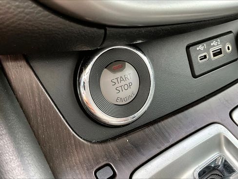 Used 2019 Nissan Murano Platinum w/ Cargo Package FWD image 31
