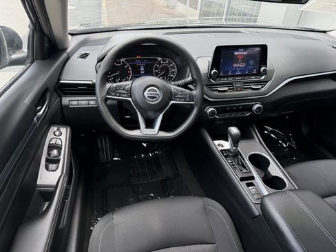 Used 2022 Nissan Altima 2.5 SV AWD/4WD image 15