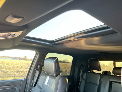 New 2026 RAM 3500 Laramie AWD/4WD image 23