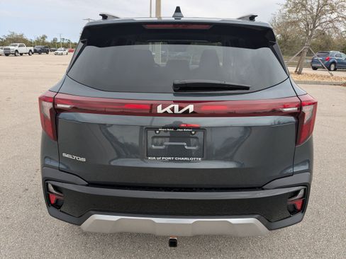 New 2026 Kia Seltos S FWD image 6