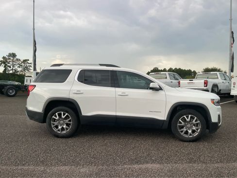 Used 2021 GMC Acadia SLT FWD image 4