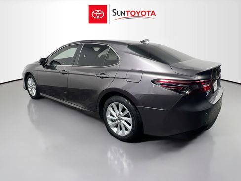 Used 2024 Toyota Camry LE w/ Convenience Package image 6