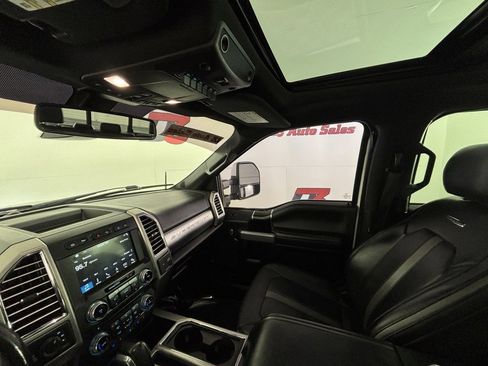 Used 2018 Ford F250 Platinum w/ Platinum Ultimate Package image 37