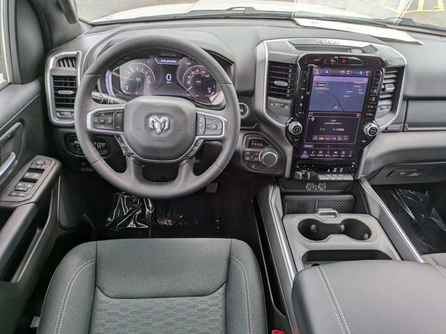 New 2026 RAM 1500 Big Horn AWD/4WD image 16