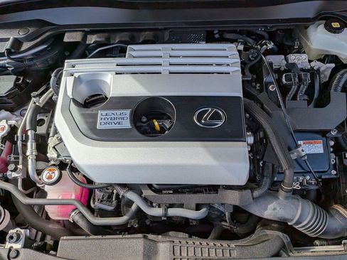 Used 2022 Lexus UX 250h 250h Base w/ Premium Package image 27