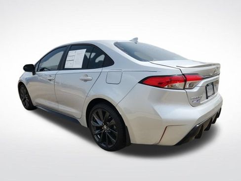 Used 2024 Toyota Corolla SE FWD image 7