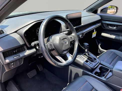 Used 2025 Honda CR-V Sport-L image 14
