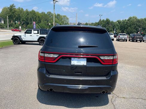 Used 2023 Dodge Durango R/T RWD image 4