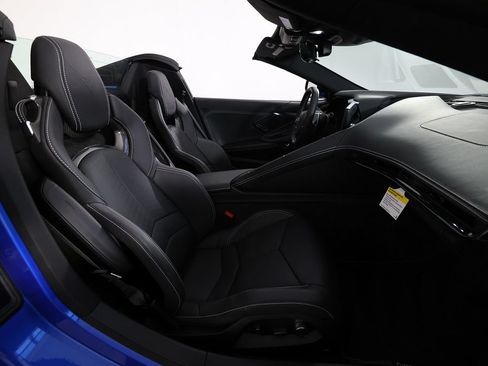 Used 2025 Chevrolet Corvette E-Ray w/ Stealth Interior Trim Package AWD/4WD image 11
