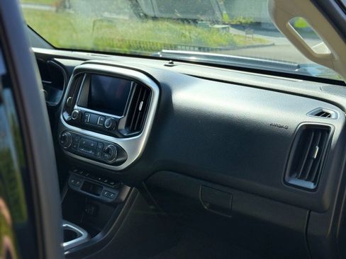 Used 2022 Chevrolet Colorado ZR2 image 30