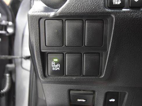 Used 2014 Lexus IS 350 AWD image 17