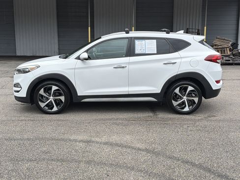 Used 2017 Hyundai Tucson Limited image 6