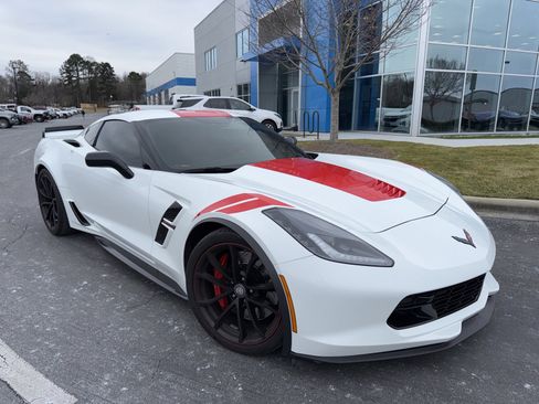 Used 2017 Chevrolet Corvette Grand Sport image 1