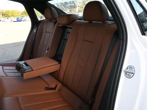 Used 2020 Audi A4 2.0T Premium w/ Convenience Package image 29