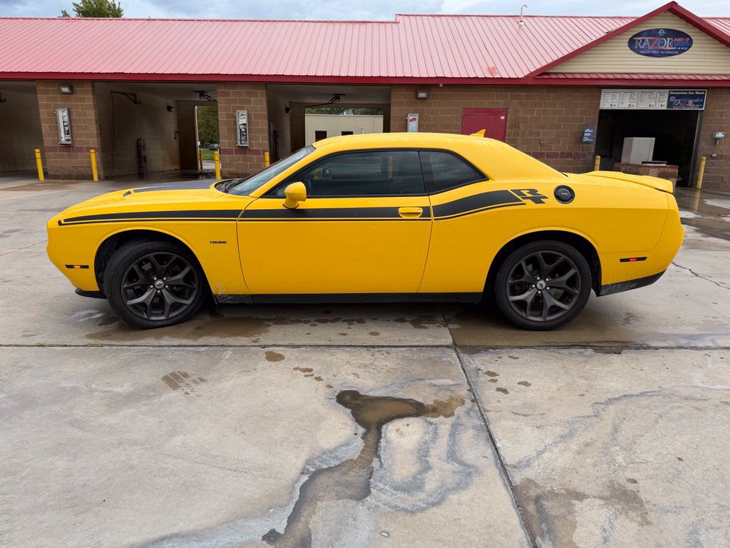 Used 2018 Dodge Challenger R/T Plus RWD image 7