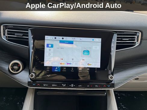 Used 2024 Jeep Wagoneer Series III w/ Premium Group I image 25