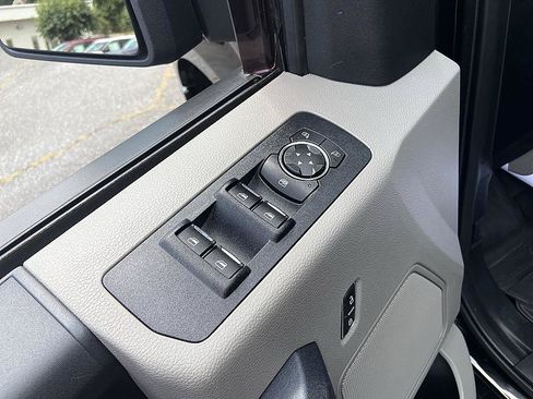 Used 2020 Ford F150 XL w/ Equipment Group 101A Mid AWD/4WD image 10