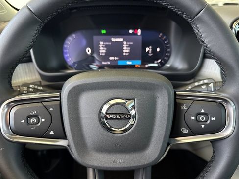 New 2026 Volvo XC40 B5 Ultra w/ Climate Package image 22