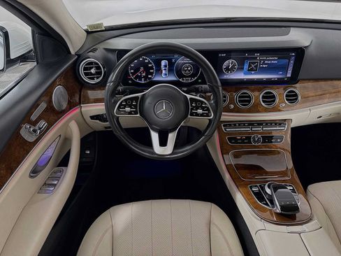 Used 2020 Mercedes-Benz E 350 4MATIC Sedan image 29