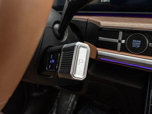 Certified 2025 Hyundai Santa Fe Limited image 34