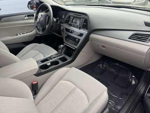 Used 2016 Hyundai Sonata SE image 11