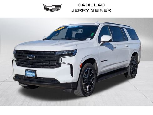 Used 2022 Chevrolet Suburban RST w/ Luxury Package image 1