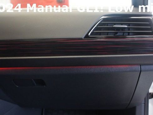 Used 2024 Volkswagen Jetta GLI 40th Anniversary Edition image 46